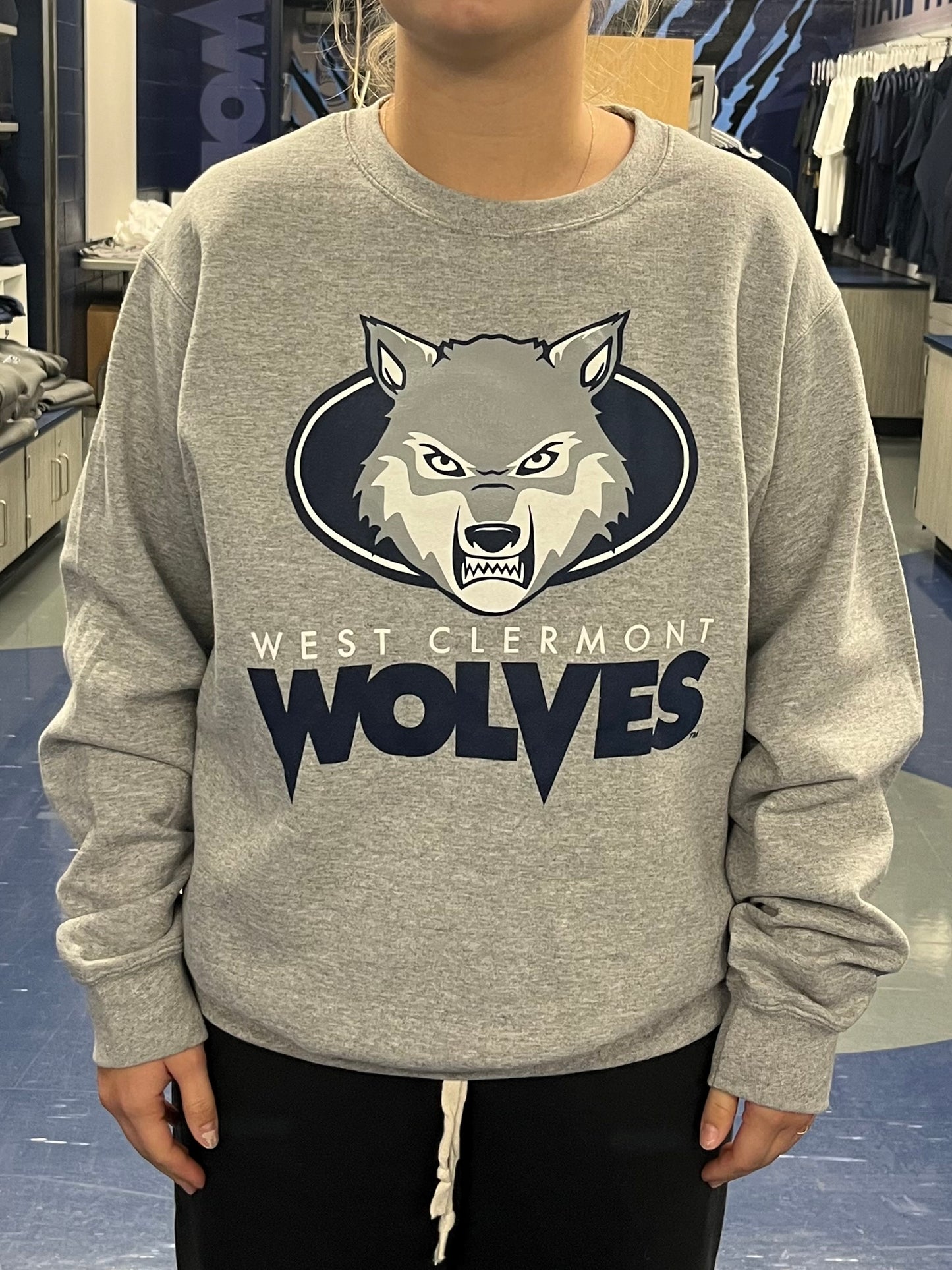 Crew neck - wolf head