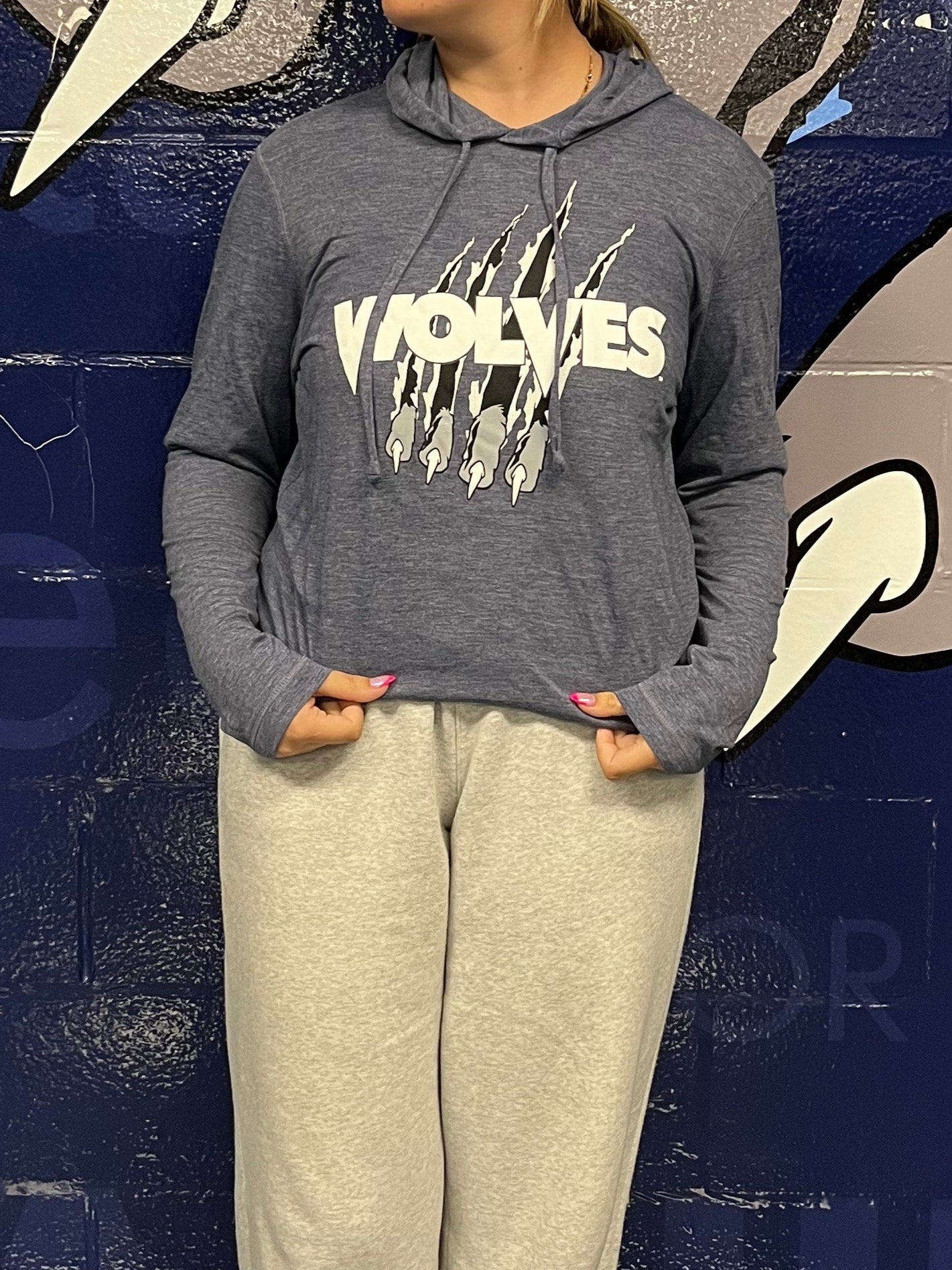Long Sleeve Hooded T-Shirt - Navy Wolves
