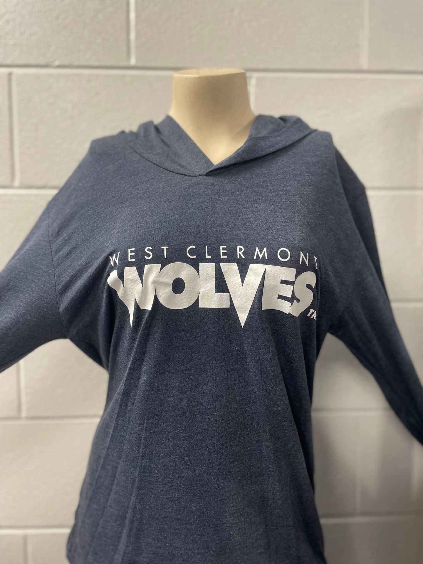 Hooded Long Sleeve - Wolves - Navy